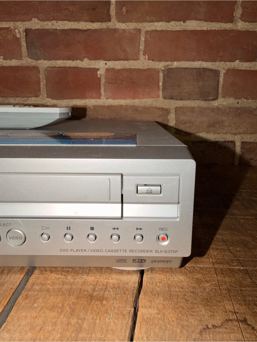 Sony Silver DVD VHS Combo Player with Remote